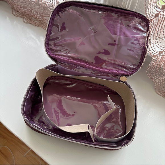 Purple Toiletry Travel Bag, Crushed Velvet Zipper TSA Cosmetics Dopp Kit - Picture 3 of 5